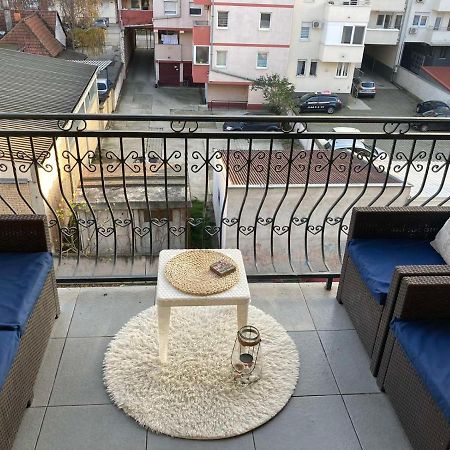Apartman Anja Novi Sad Esterno foto